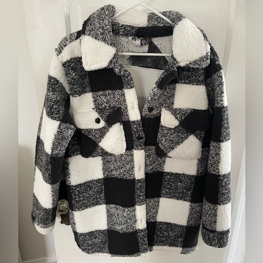 Sabrina Lauren Sherpa jacket